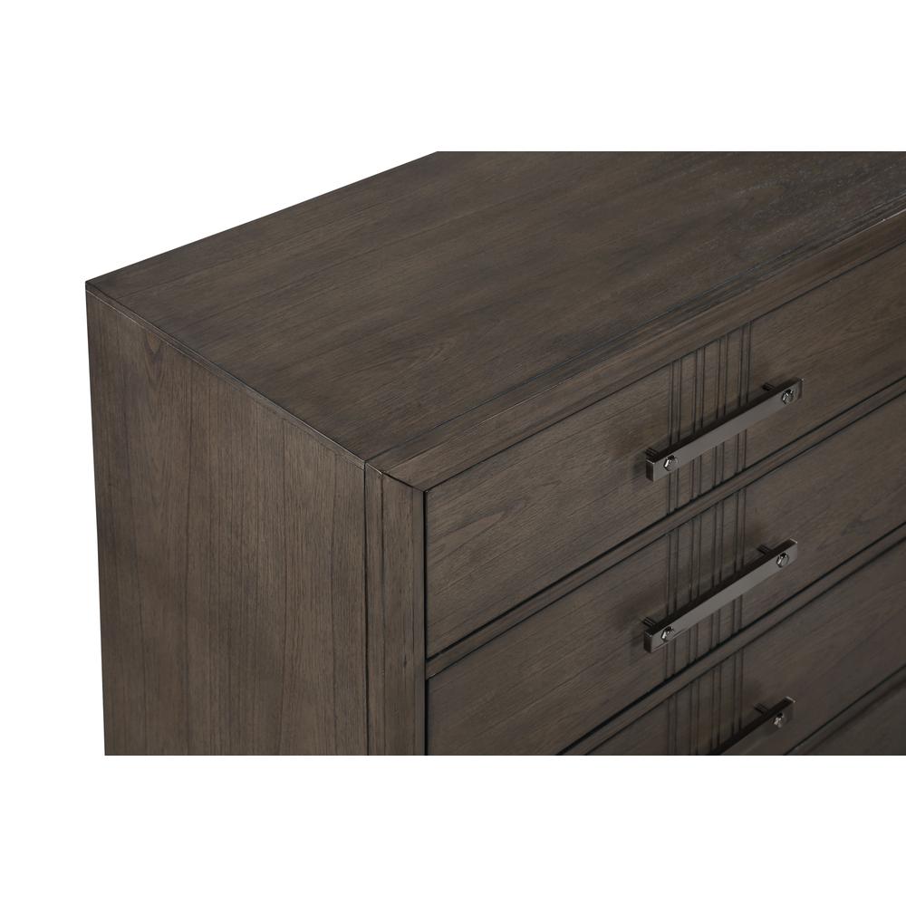 Landon Chest-Walnut. Picture 5