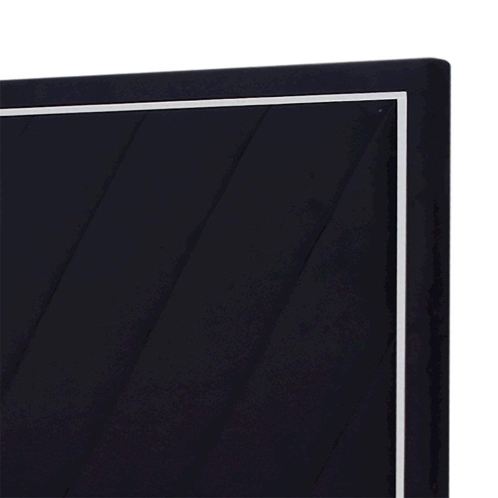 Ava Wood/Polyester King Panel Bed in Ebony Black. Picture 6