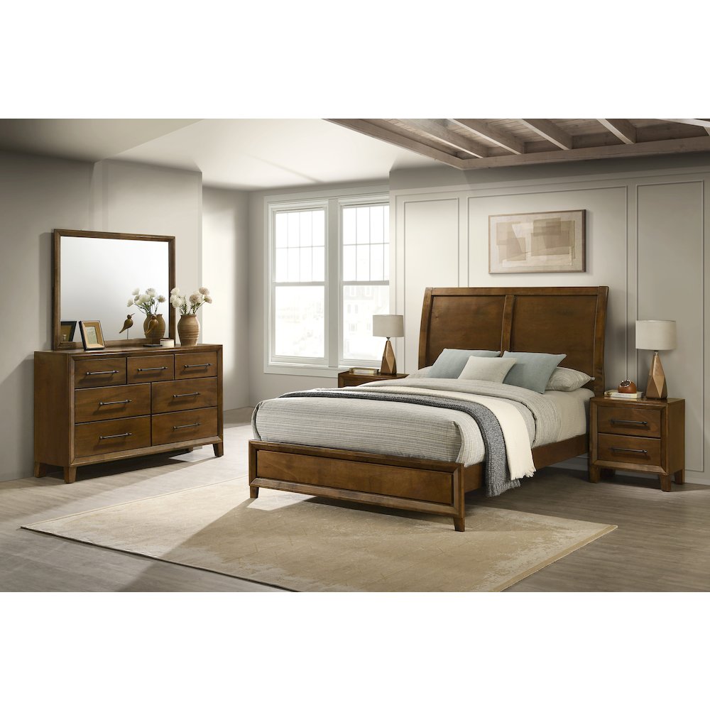 Ballard 5-Piece Wood Queen Bedroom Set in Walnut. Picture 18