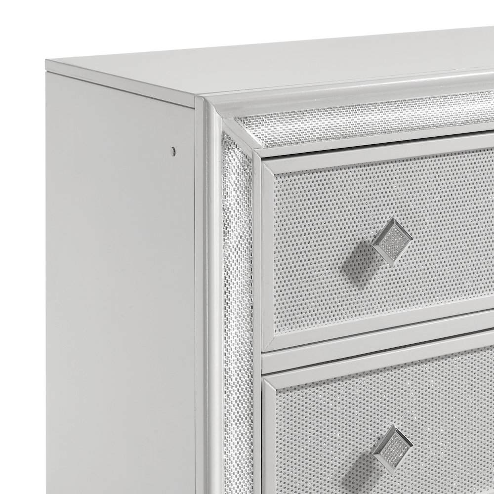 Stardust  Wood 5-Drawer Chest, White. Picture 7