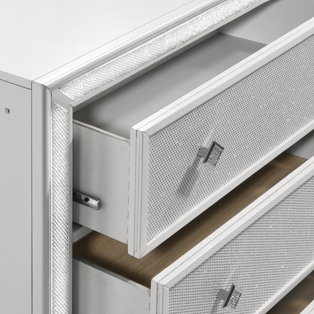 Stardust Wood 6-Drawer Dresser, White. Picture 6