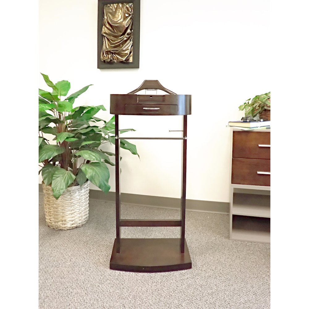 Wardrobe Valet w/contour hanger. Picture 10