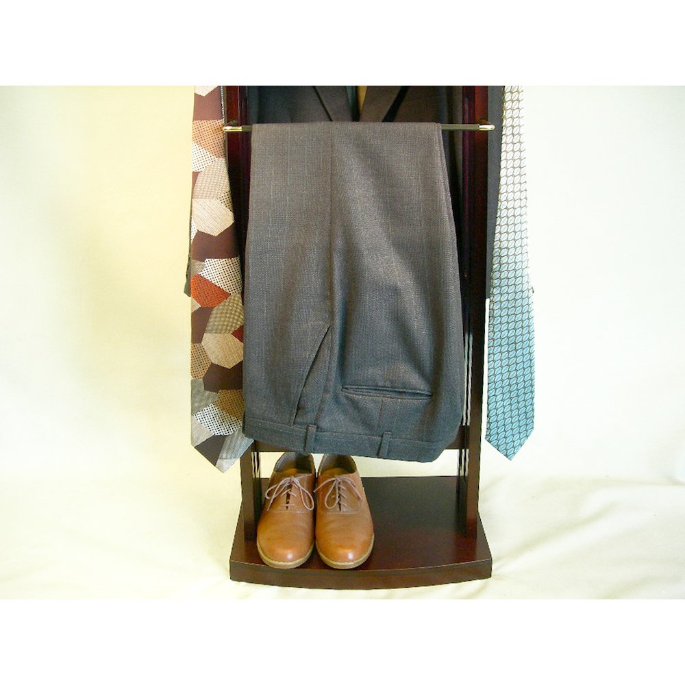 Wardrobe Valet w/contour hanger. Picture 2