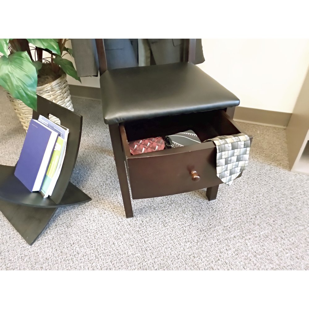 Manhatten Chair Vale. Picture 19