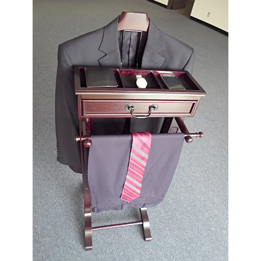 Wardrobe Valet w/contour hanger. Picture 2