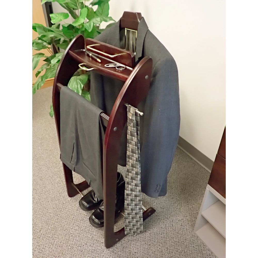 Wardrobe Valet with Brass Hardware - Mahogany. Picture 13