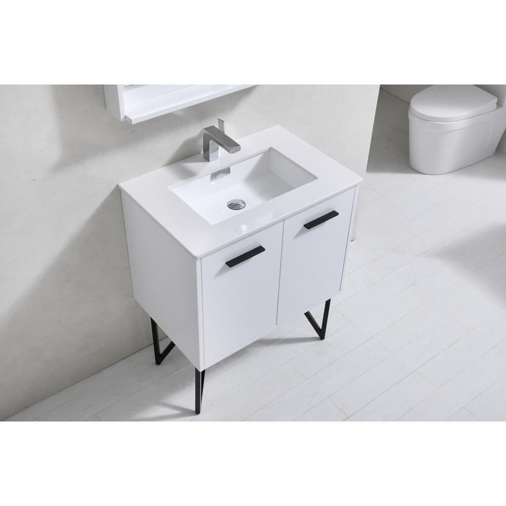 Bosco 30" Modern Bathroom Vanity w/ Quartz Countertop and Matching Mirror. Picture 4