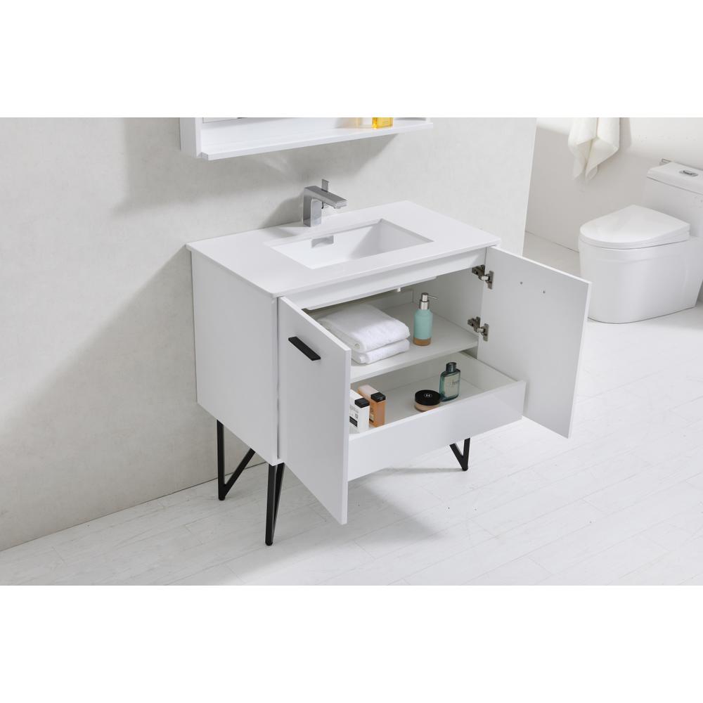 Bosco 36" Modern Bathroom Vanity w/ Quartz Countertop and Matching Mirror. Picture 5