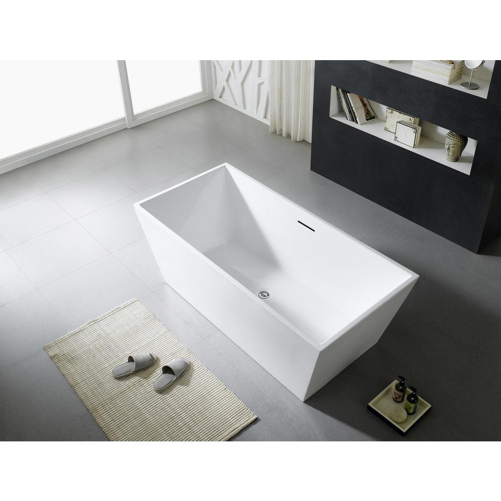 Kube Squadra 67" Free Standing Bathtub. Picture 8