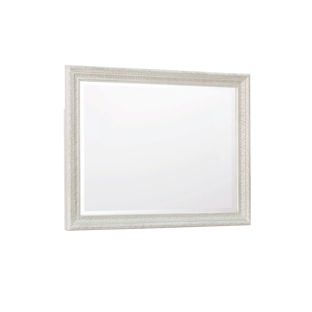 Camila Mirror. Picture 5