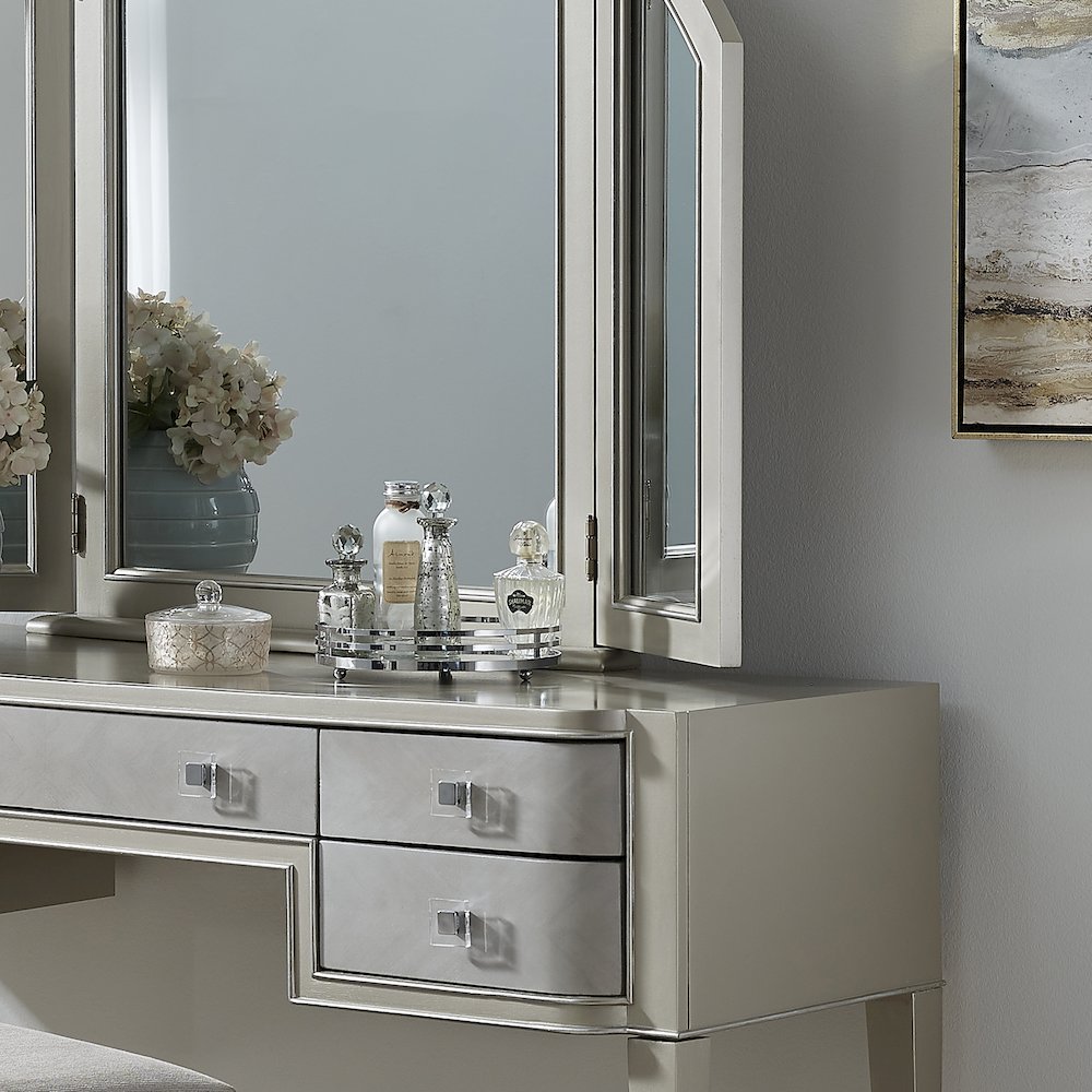 Zoey Vanity Tri-Fold Mirror. Picture 6