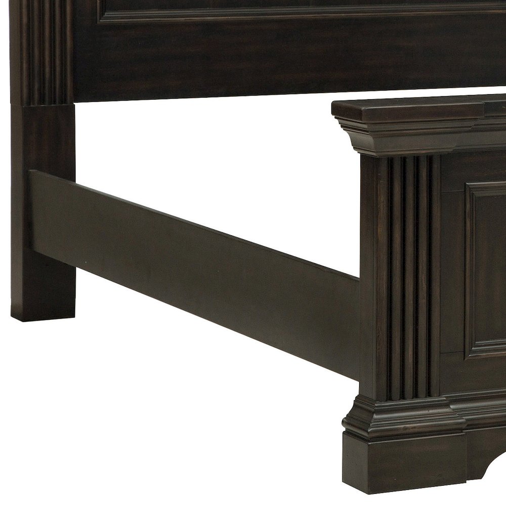 Caldwell Traditional King Bed. Picture 4