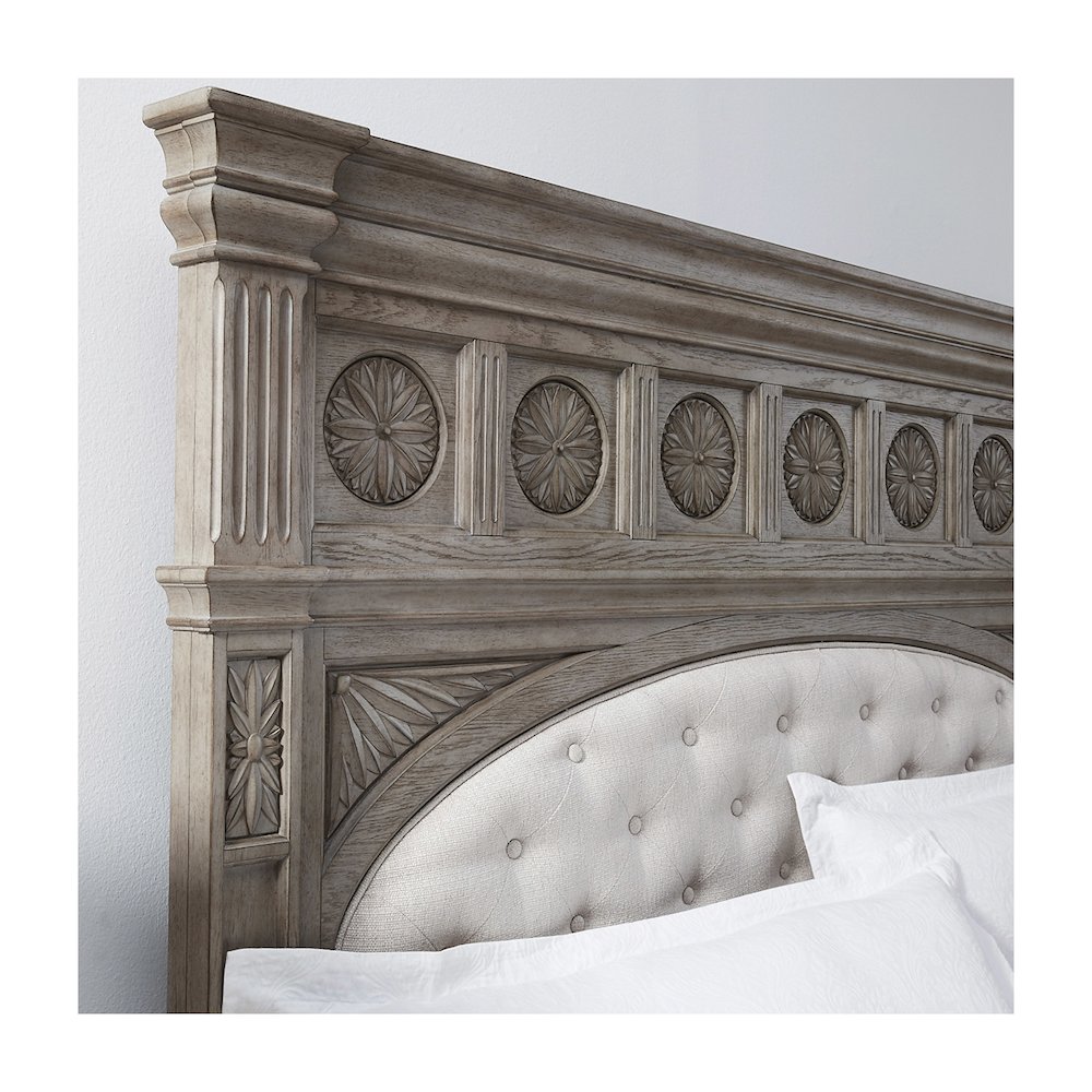 Kingsbury Queen Panel Bed. Picture 6