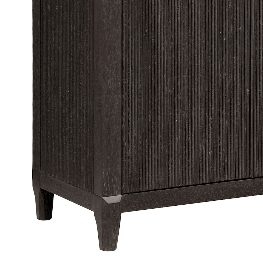 West End Loft 4-Door Server. Picture 6