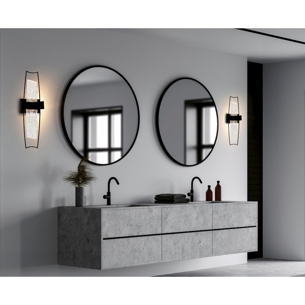 Guadiana Integrated LED Black Wall Light. Picture 7