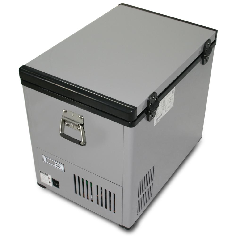 45 Quart Portable Fridge/ Freezer. Picture 6