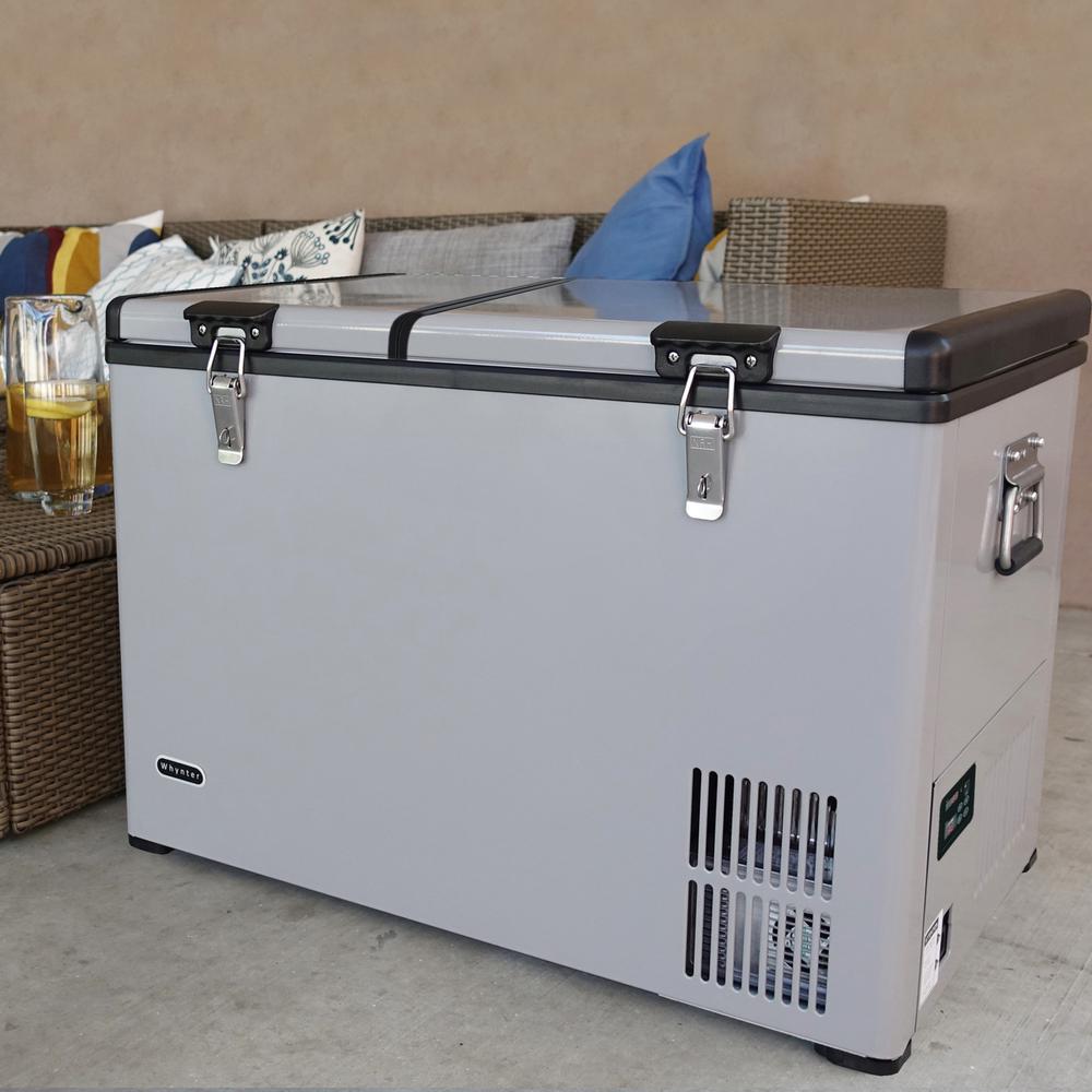 FM-901DZ 90 Quart Dual Zone Portable Fridge/Freezer with 12V Option and Wheels. Picture 6