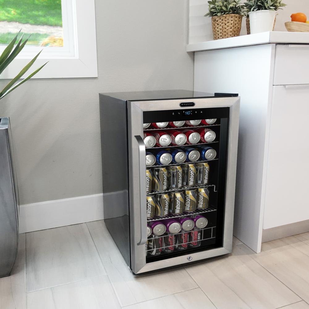 BR-1211DS Freestanding 121 Can Beverage Refrigerator. Picture 6