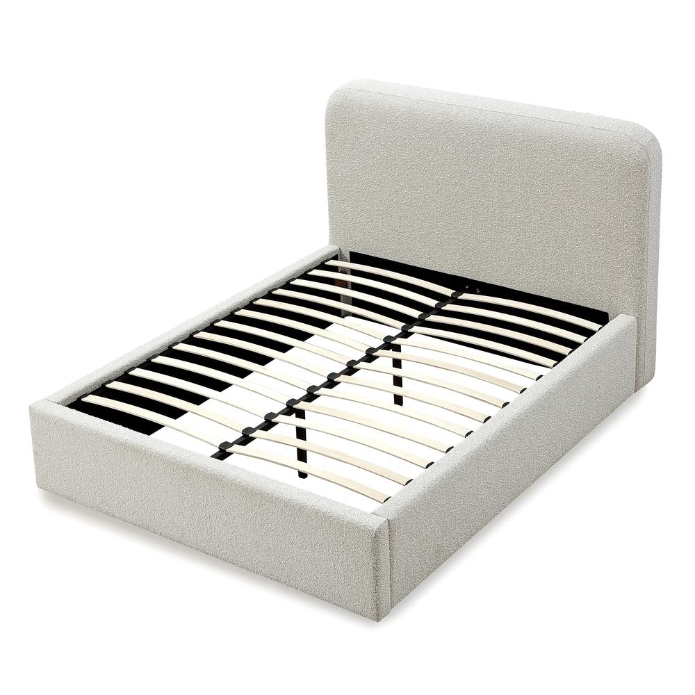 Off-White Upholstered Platform Bed in Ricotta Boucle. Picture 8