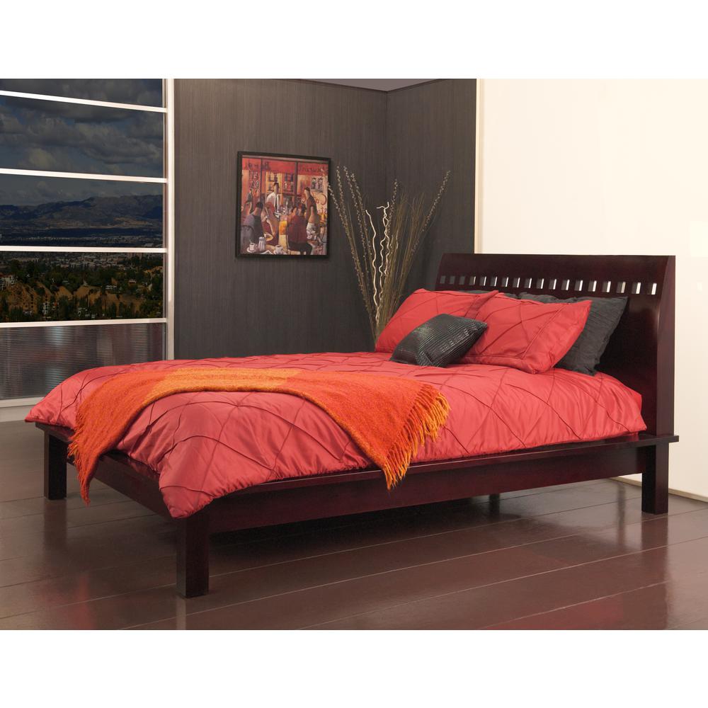 Veneto Wood Platform Bed in Espresso. Picture 1