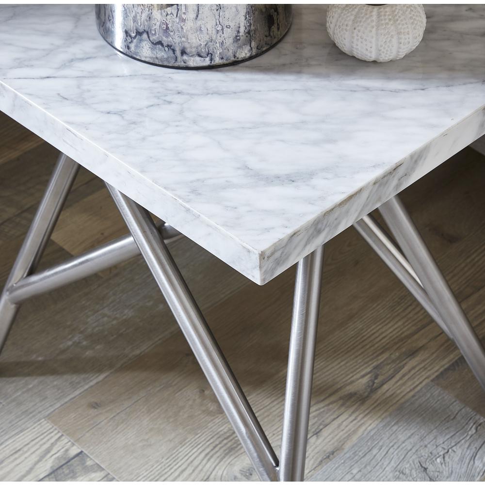 Coral Coffee Table in Marble. Picture 6