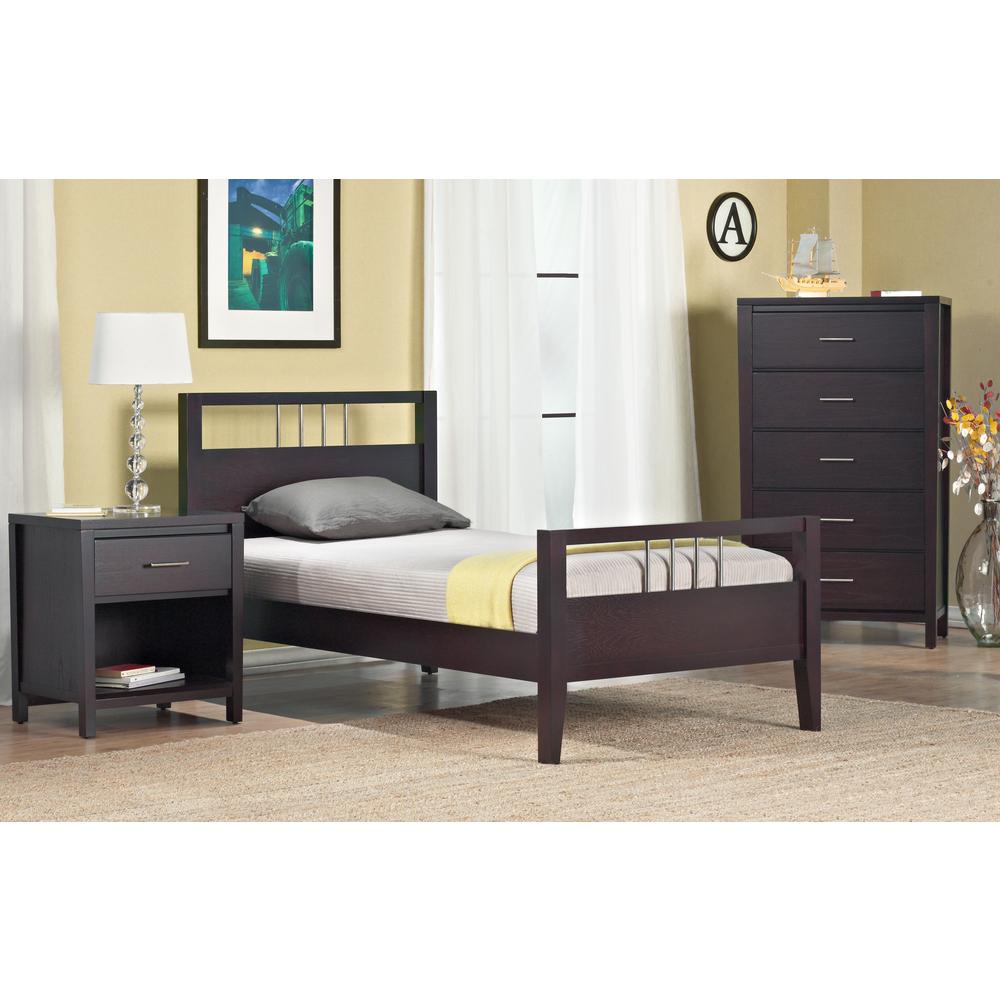 Nevis Wood Platform Bed in Espresso. Picture 4