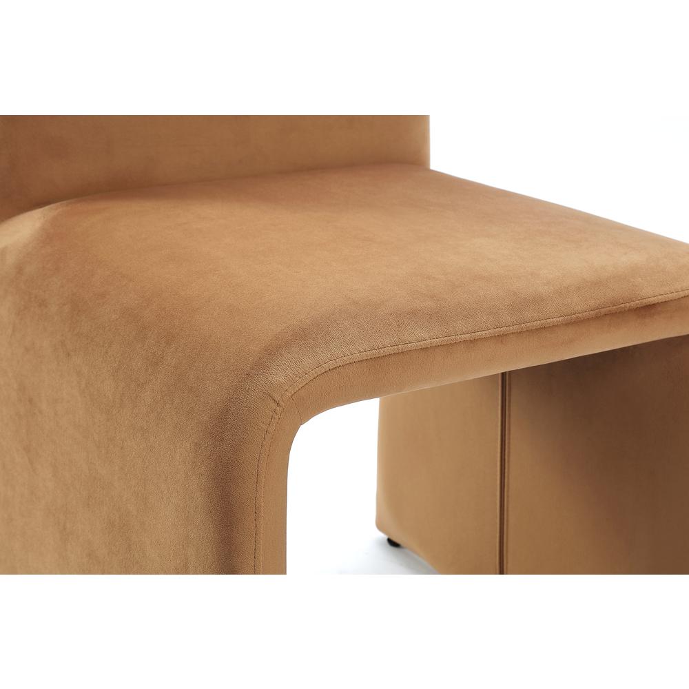 Winston Fully Upholstered Side chair in Whiskey Velvet, set of 2. Picture 5