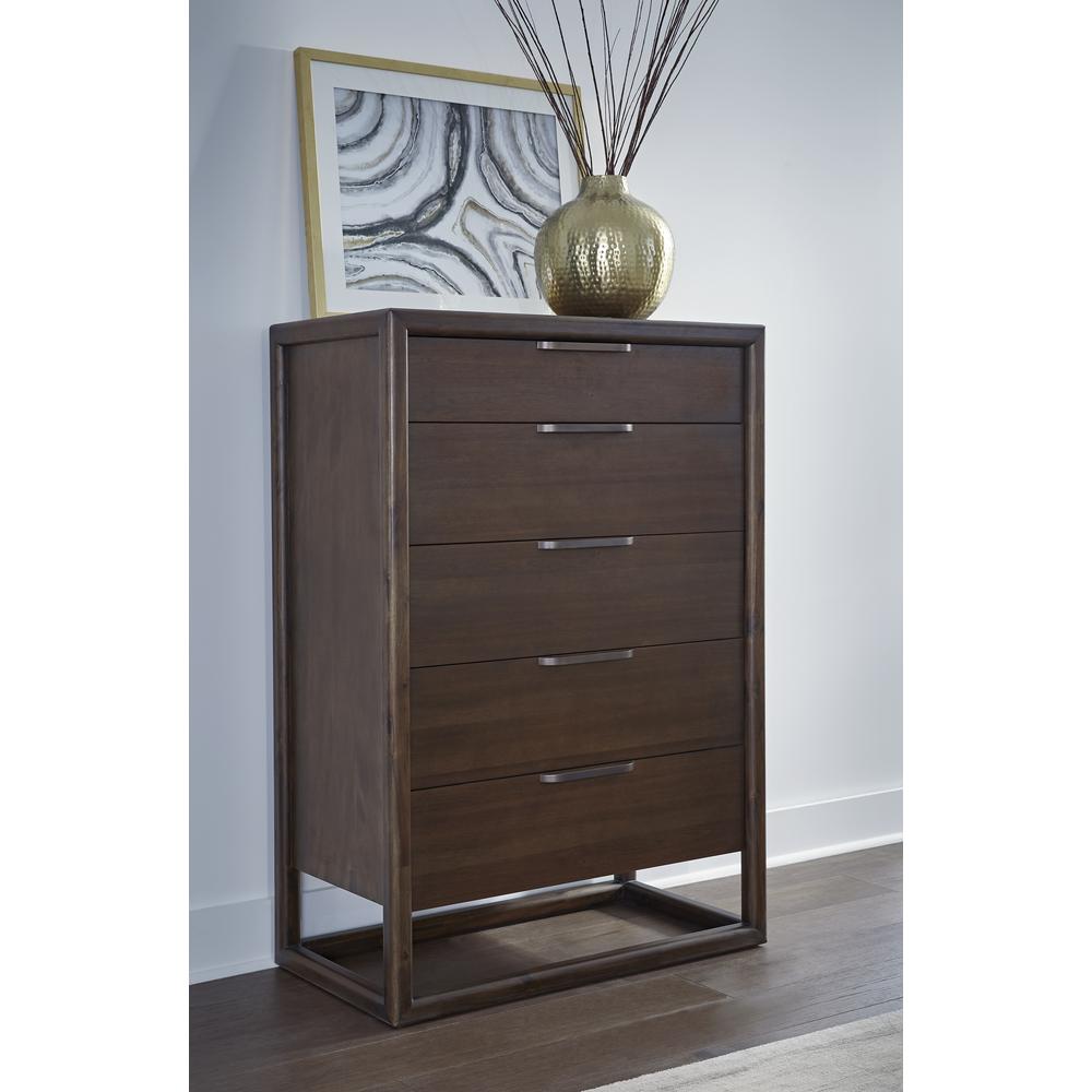 Sol Five Drawer Acacia Wood Chest in Brown Spice. Picture 5