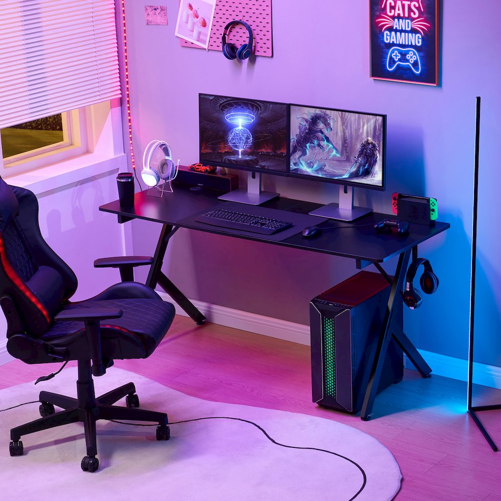 63" Carbon Fiber Surface Computer Table, Black. Picture 2