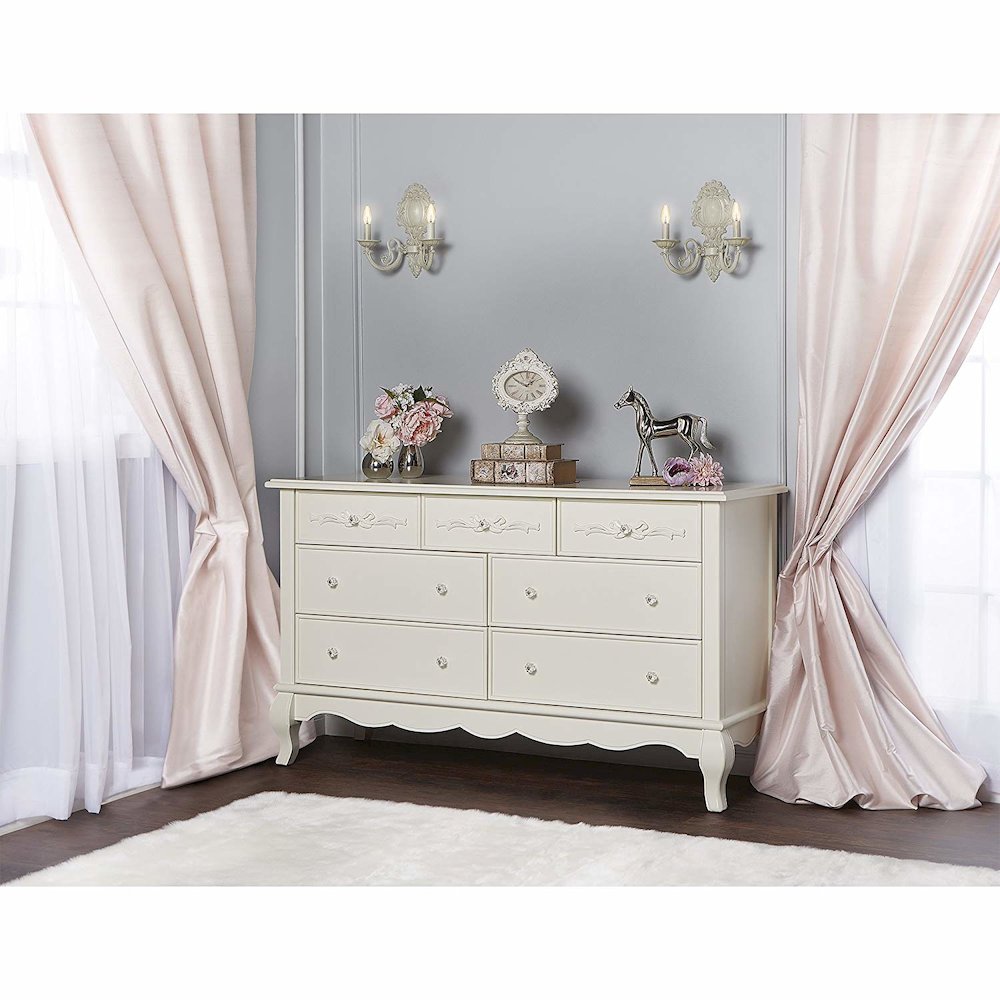 Aurora Double Dresser. Picture 2