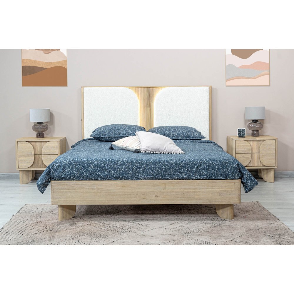Haru Queen Bed. Picture 16