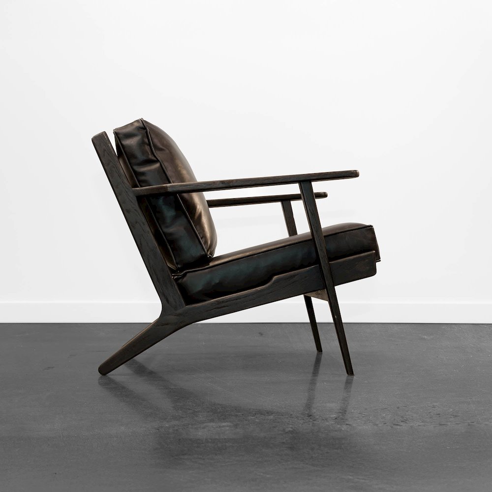 Junior Arm Chair - Black. Picture 9