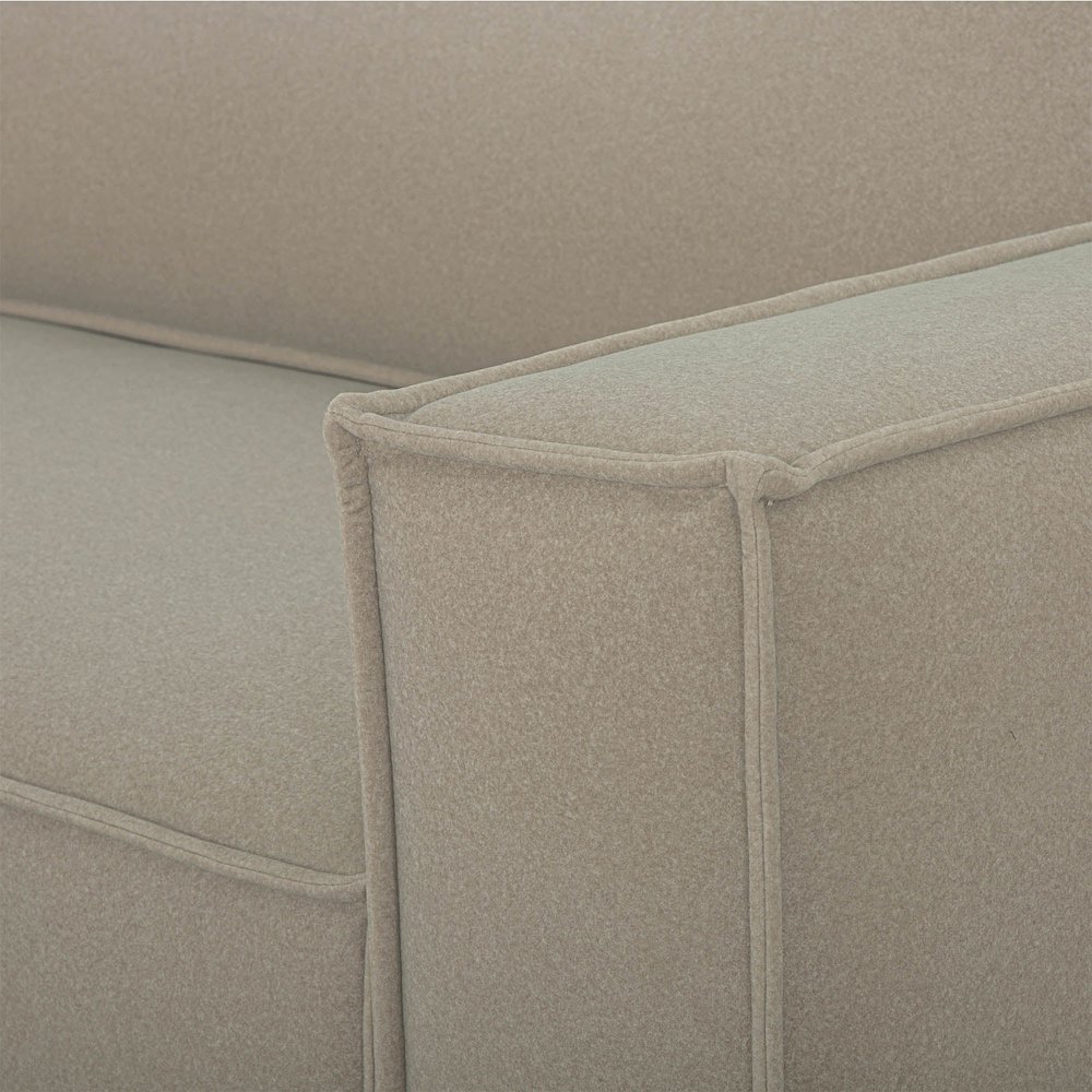 Olga Sofa. Picture 7
