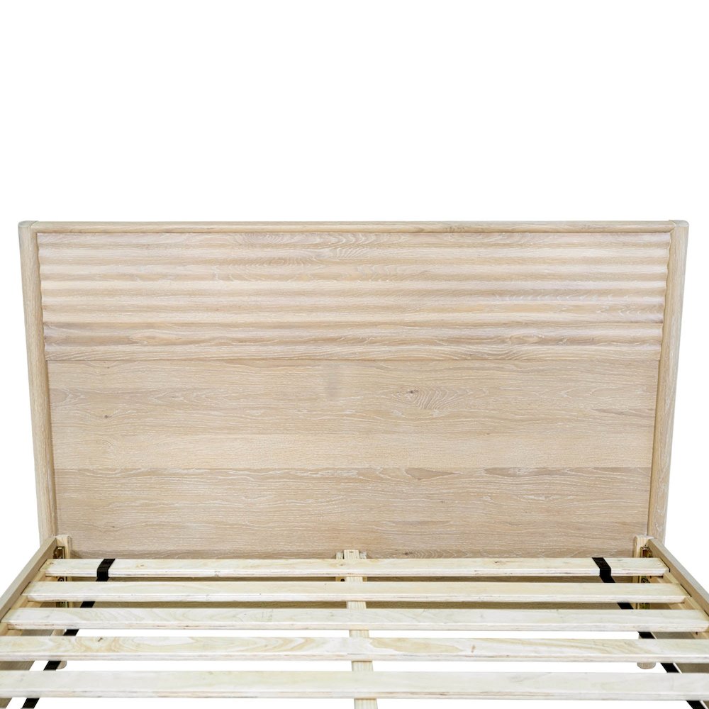 Runway King Bed - Light Oak. Picture 8