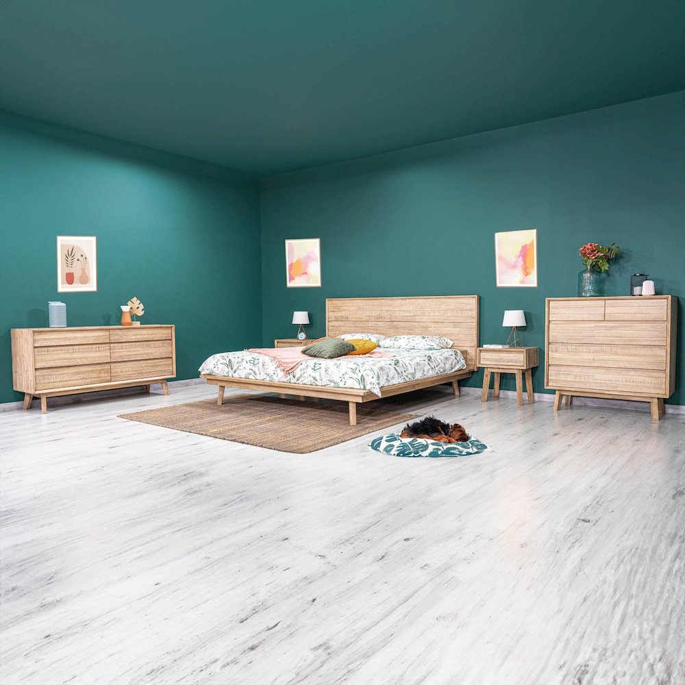 Gia 6 Drawer Dresser - Light Driftwood. Picture 16