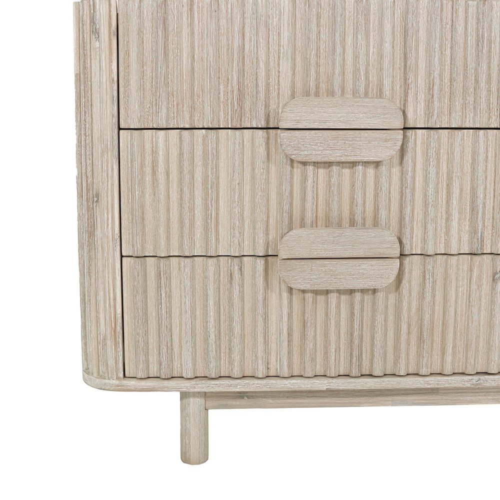 Oasis 6 Drawer Dresser. Picture 11