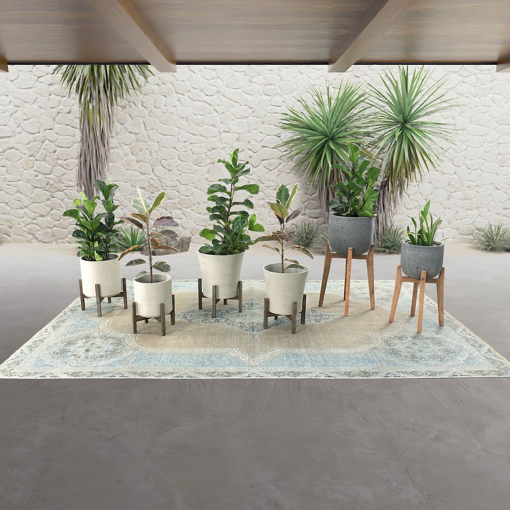 Patio Large Round Standing Pot - Grey Stone. Picture 5