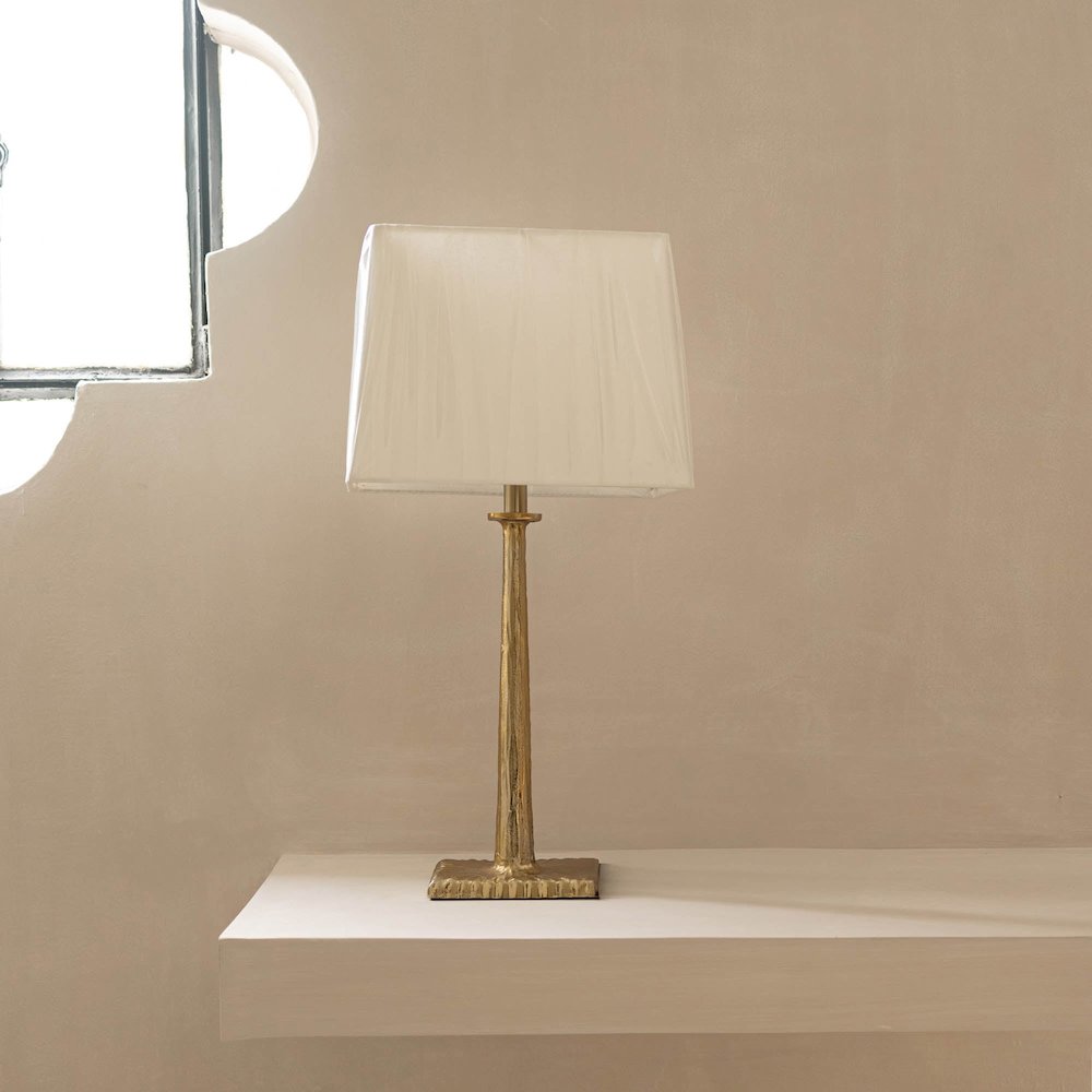 Elite Table Lamp. Picture 4