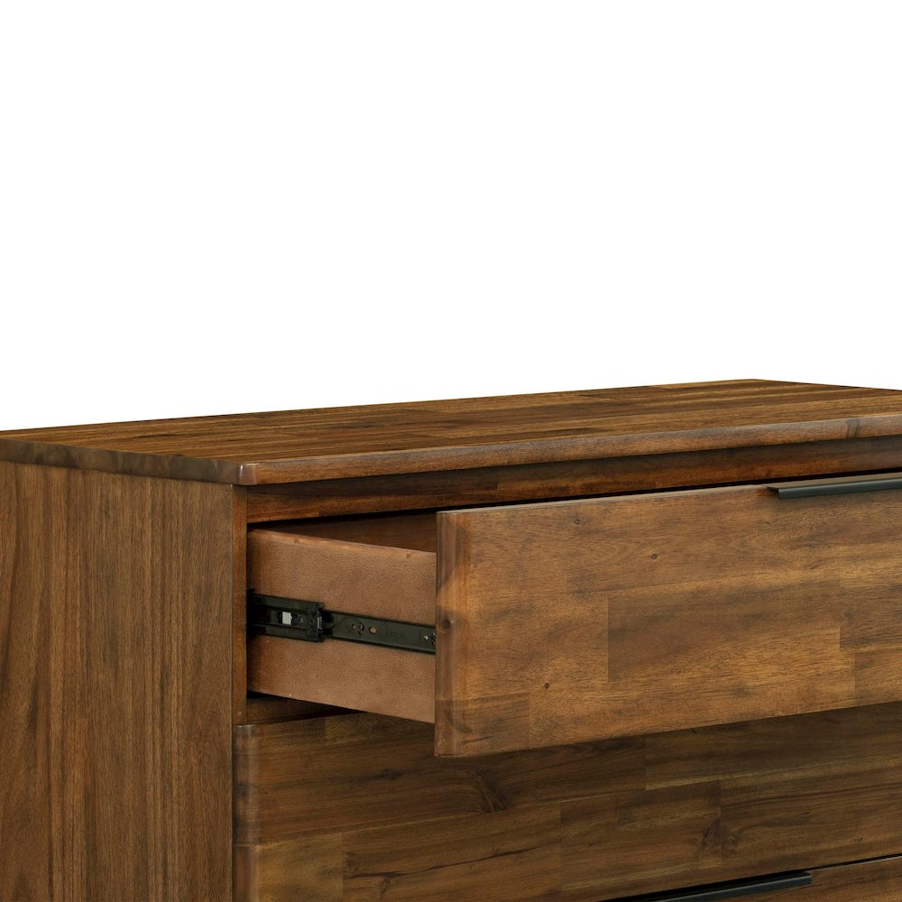 Remix 4 Drawer Chest. Picture 10