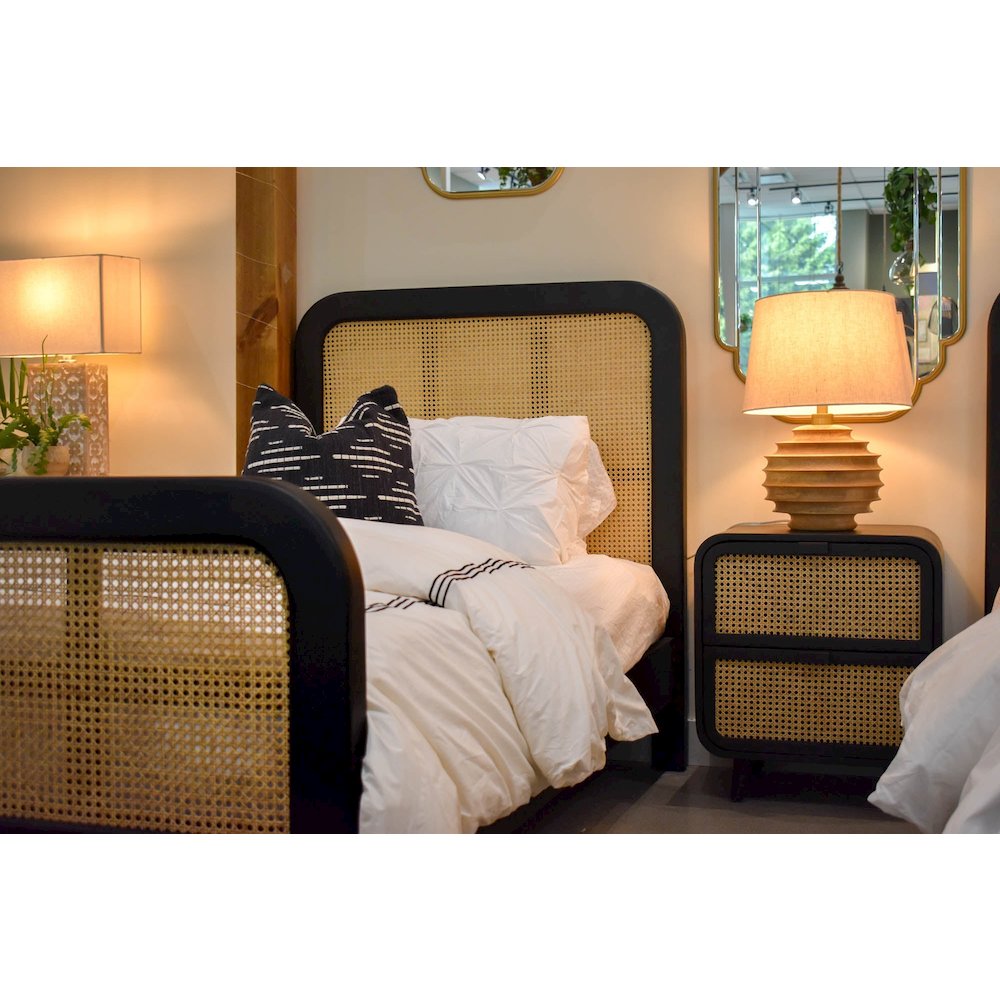 Skye Natural Lamp. Picture 9
