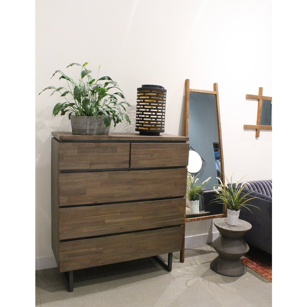 Concrete Inverted Side Table - Dark Grey. Picture 7