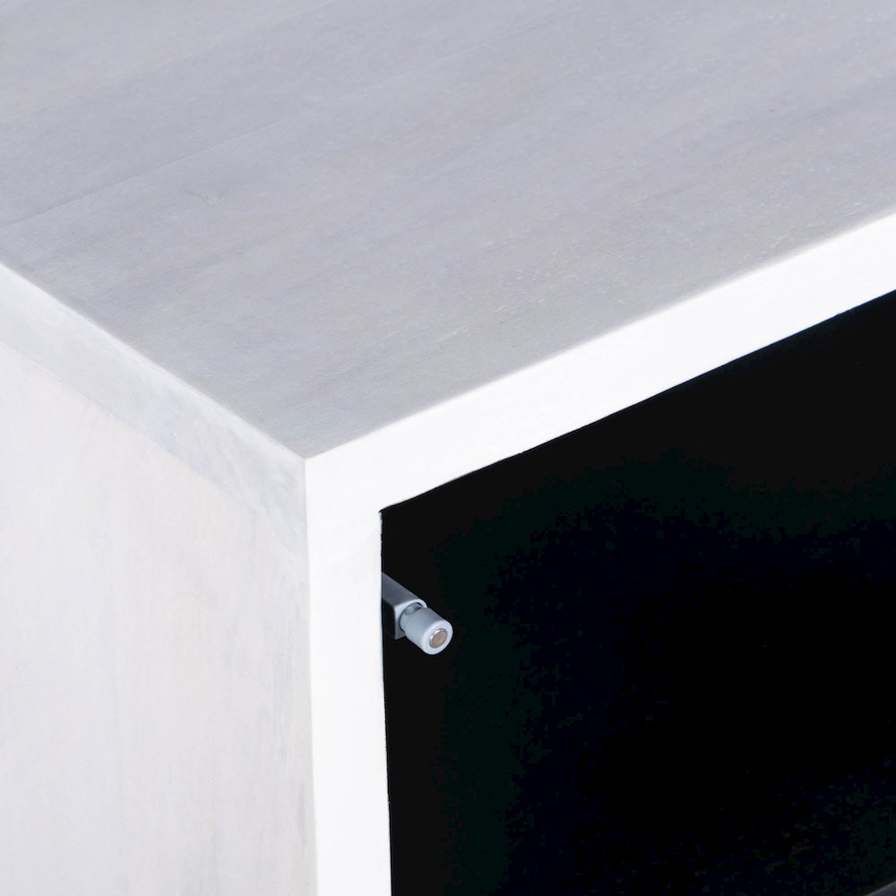 Caged Side Table. Picture 6