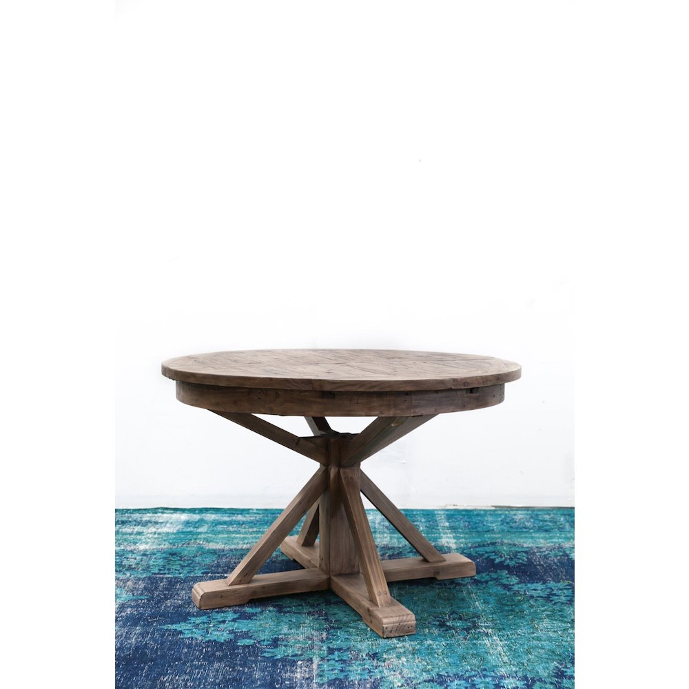 Irish Coast Round 47/63" Extension Dining Table - Rustic Sundried. Picture 5