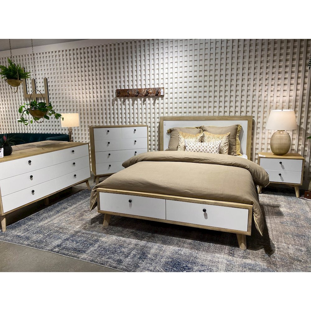 Ava King Bed. Picture 4