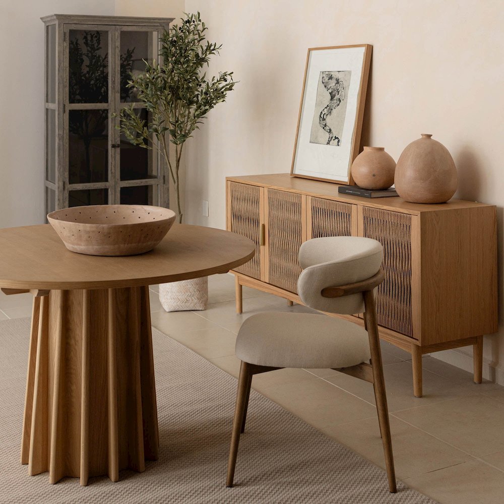 Sculpture Dining Table - Natural (see: RNS014NSV). Picture 3