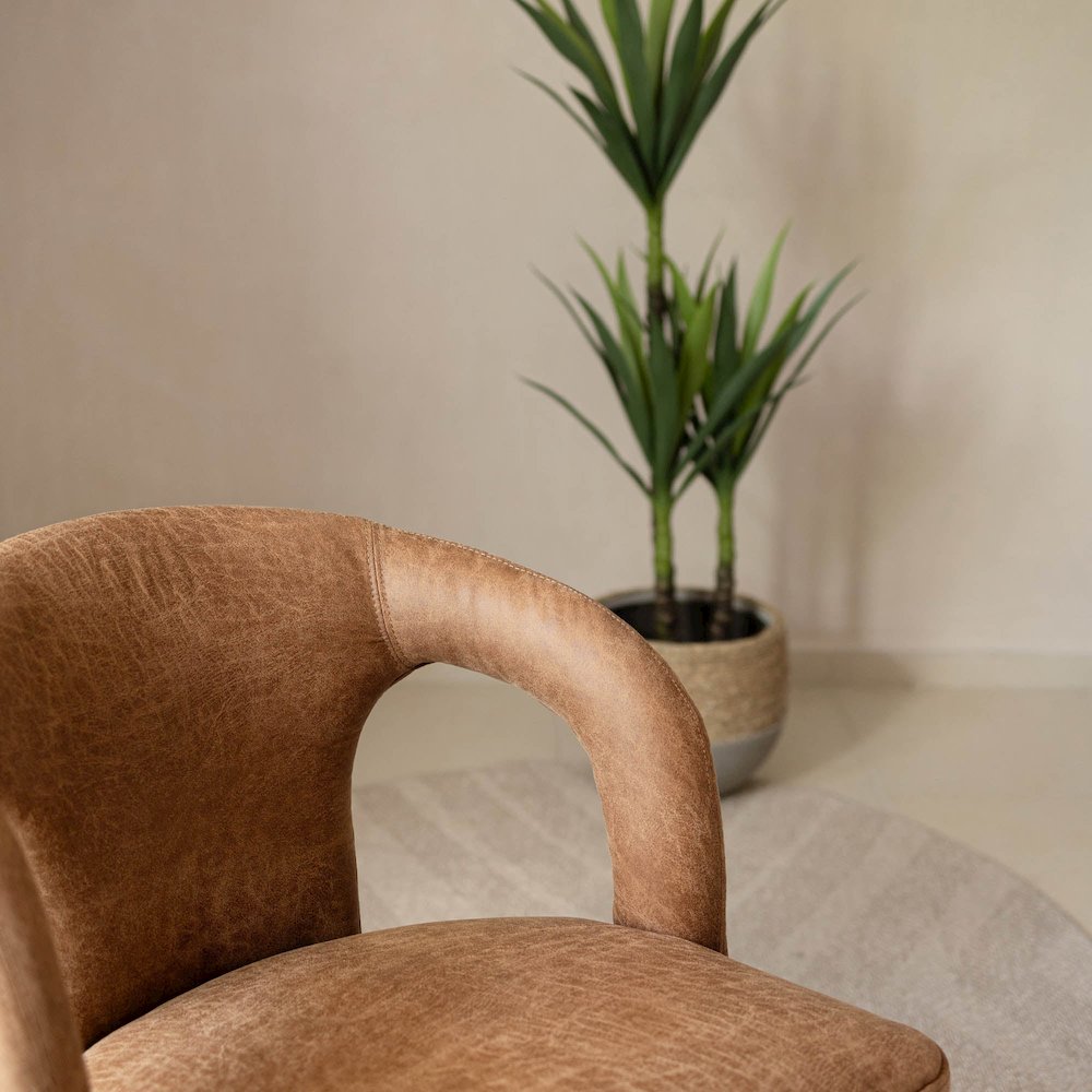 Naomi Dining Chair - Cognac. Picture 13