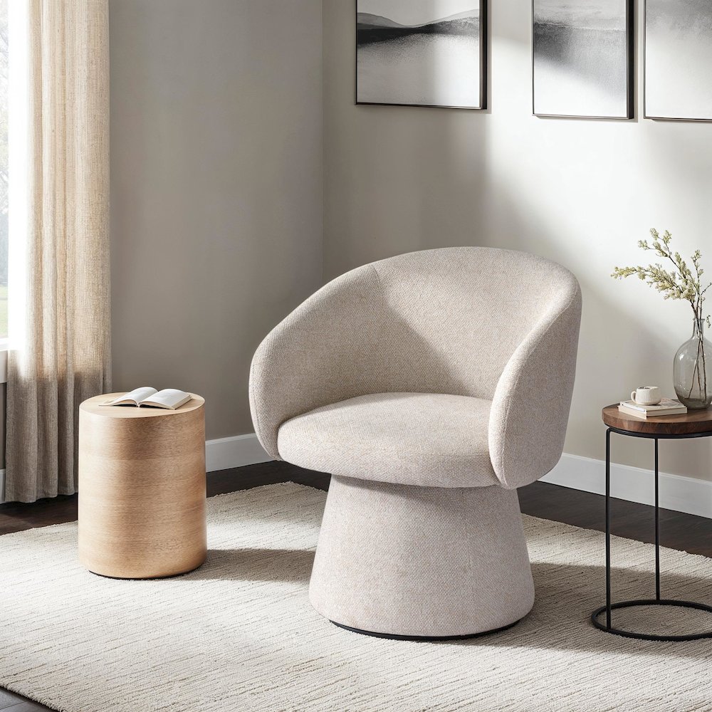 Misha Club Chair - Sand. Picture 2