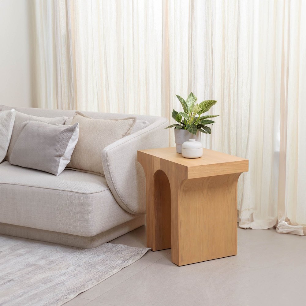 Umbrella Side Table. Picture 6