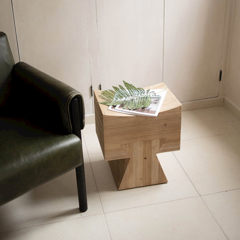 Pieta Stool. Picture 4