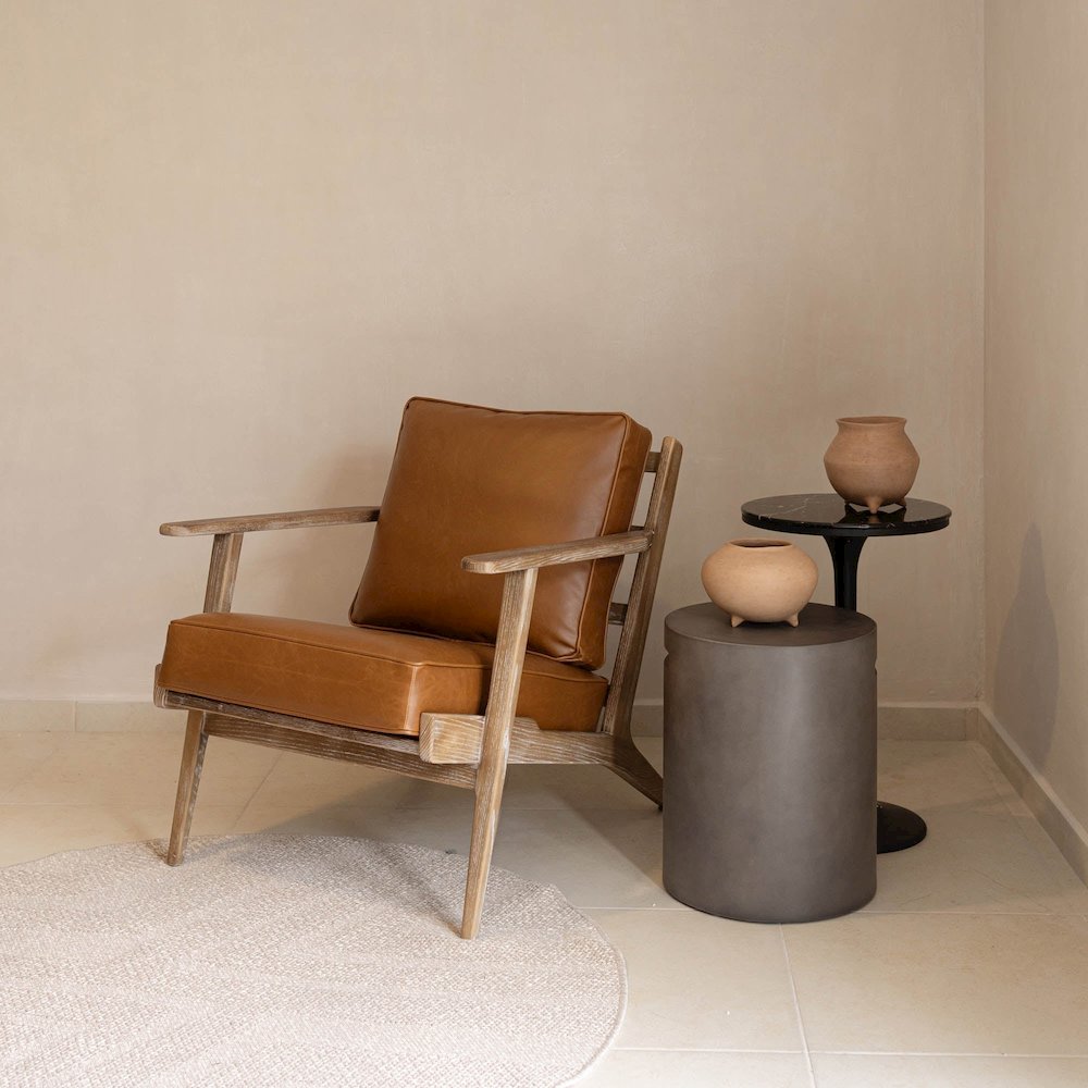 Junior Arm Chair - Saddle Brown. Picture 2